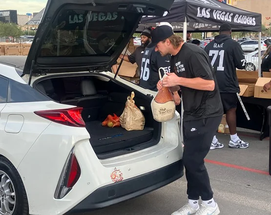 Las Vegas Raiders partner with Three Square Food Bank to host 'Turkey Time' at Allegiant Stadium 